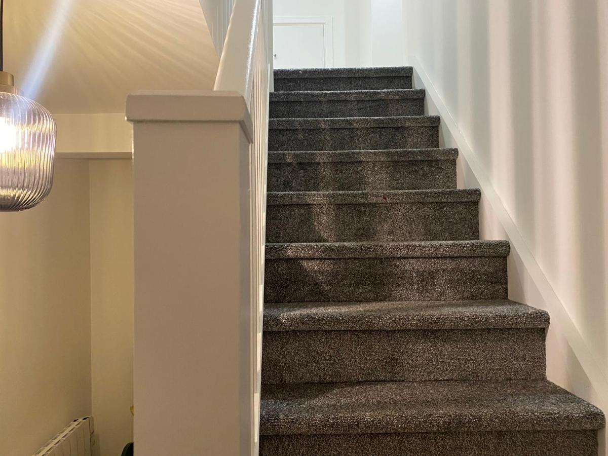 Harrys Place Мълингар Екстериор снимка
